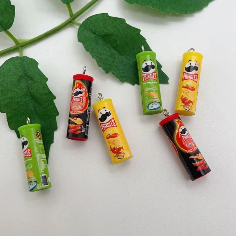 Food Snacks Chips - 10 szt. Mini zawieszek z żywicy
